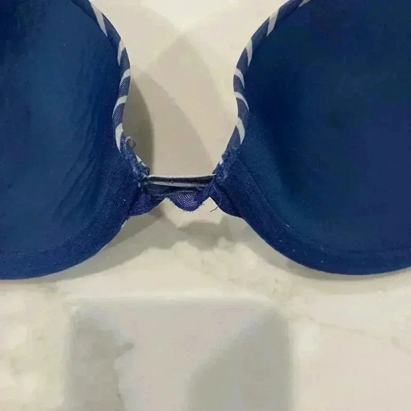Calvin Klein Navy Blue Stripe Lightly Lined T Shirt Bra 34B - Picture 6 of 6